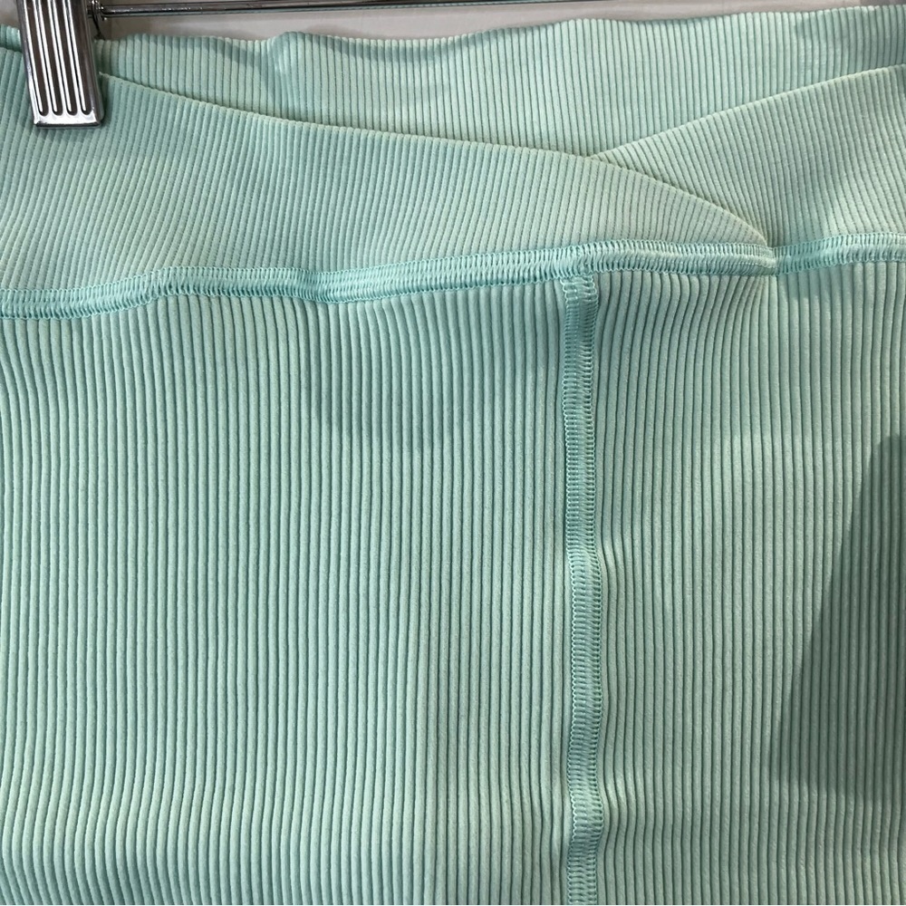Free People Movement | NWT Free Throw Short in Turquoise Mint Size Medium - Picture 8 of 12